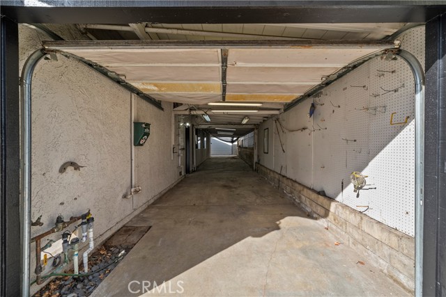 Detail Gallery Image 30 of 38 For 28515 Winterdale, Canyon Country,  CA 91387 - 3 Beds | 2 Baths