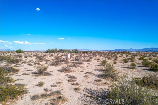 6 Pole Line Road, Twentynine Palms, California 92277, ,Land,For Sale,6 Pole Line Road,CRJT23070721