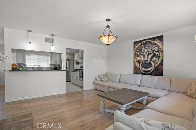 12446 Kenny Drive, Granada Hills CA: https://media.crmls.org/medias/39681c22-4c59-46e8-af47-2f8400adfa97.jpg