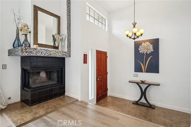 15 Goldstar Place, Pomona CA: https://media.crmls.org/medias/39682482-379a-4660-a740-dbfc1b01f309.jpg