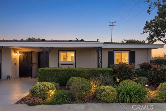 Front Image Thumbnail for CROC26053490