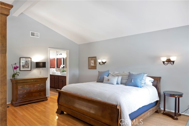 3504 Laurel Avenue, Manhattan Beach, California 90266, 3 Bedrooms Bedrooms, ,3 BathroomsBathrooms,Residential,Sold,Laurel,SB21071464