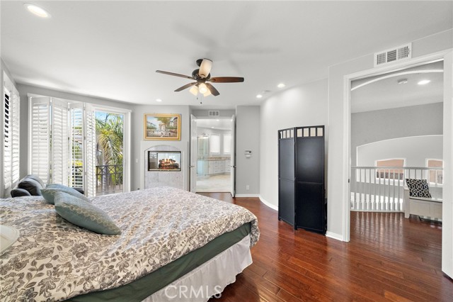 19025 Bayhill Lane, Huntington Beach CA: https://media.crmls.org/medias/396951d7-f5a8-4f1e-8edc-02e29ae9dbd7.jpg