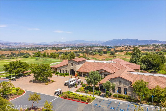 26941 Redwood Bluff Lane, Valencia CA: https://media.crmls.org/medias/39699c9a-844b-4d72-ace1-efc62b22f327.jpg