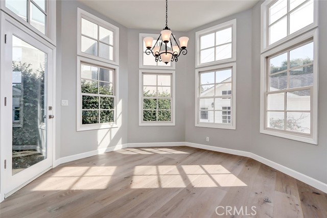 576 27th Street, Manhattan Beach CA: https://media.crmls.org/medias/396a7829-dda5-4674-9ded-6c05319f7f43.jpg