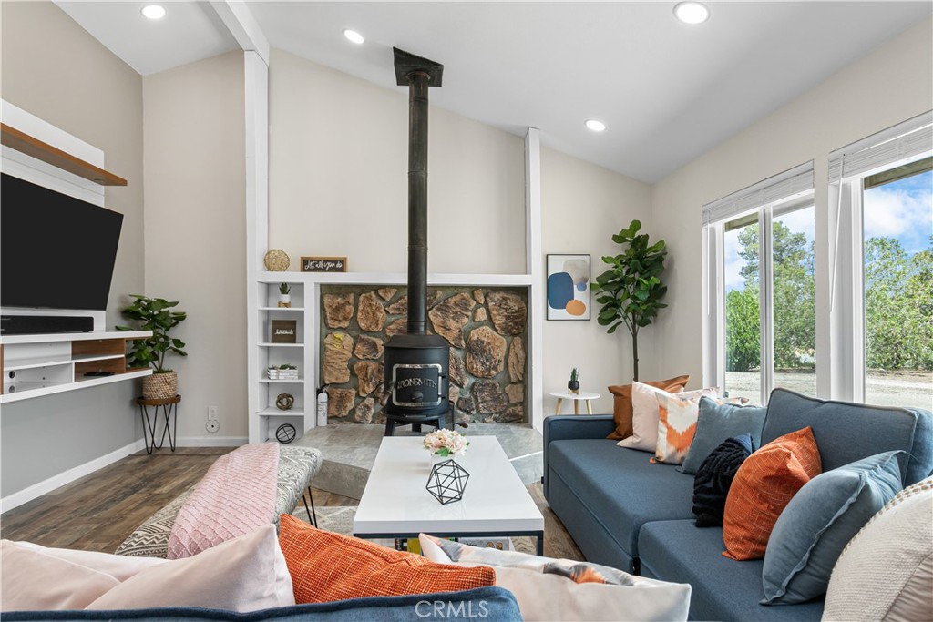 MLS #JT25066801 image #1