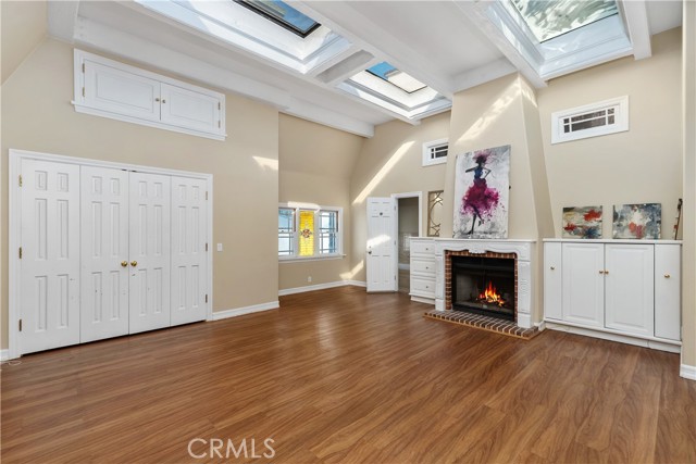 Detail Gallery Image 21 of 44 For 505 29th, Newport Beach,  CA 92663 - 4 Beds | 4 Baths