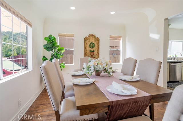 Detail Gallery Image 2 of 33 For 344 S Avenue 57, Los Angeles,  CA 90042 - 3 Beds | 2 Baths