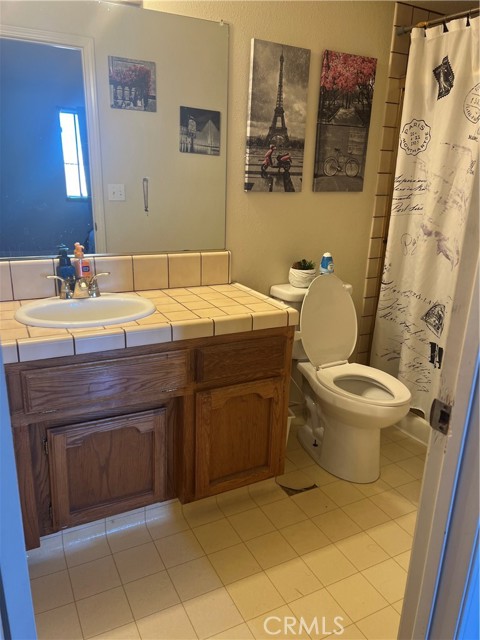 Detail Gallery Image 7 of 17 For 8873 Holly, California City,  CA 93505 - 3 Beds | 2 Baths