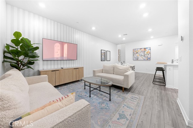 3957 E Huntington, Ontario CA: https://media.crmls.org/medias/396e988e-7d47-4e77-bac4-181557474b17.jpg