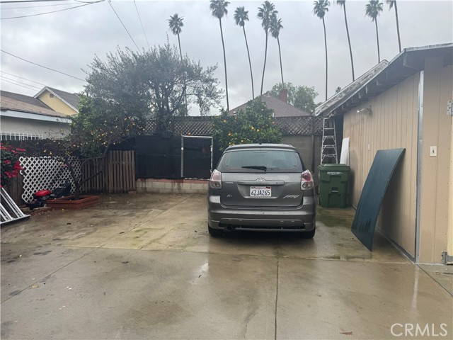 Detail Gallery Image 27 of 31 For 2129 30th W 30th St, Los Angeles,  CA 90018 - 4 Beds | 1 Baths