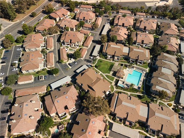 Detail Gallery Image 31 of 32 For 47 Town and Country, Pomona,  CA 91766 - 3 Beds | 2 Baths