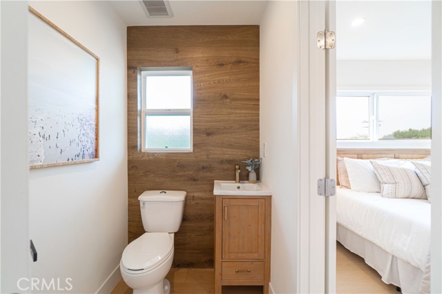 Detail Gallery Image 39 of 51 For 2305 Hill Ln, Redondo Beach,  CA 90278 - 4 Beds | 2/1 Baths