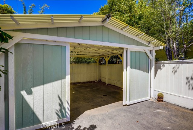 464 Agate Street, Laguna Beach CA: https://media.crmls.org/medias/39709149-51da-4ede-be92-653e64092616.jpg