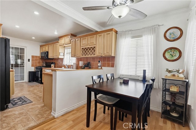 Detail Gallery Image 15 of 42 For 5913 Castana, Lakewood,  CA 90712 - 3 Beds | 2 Baths