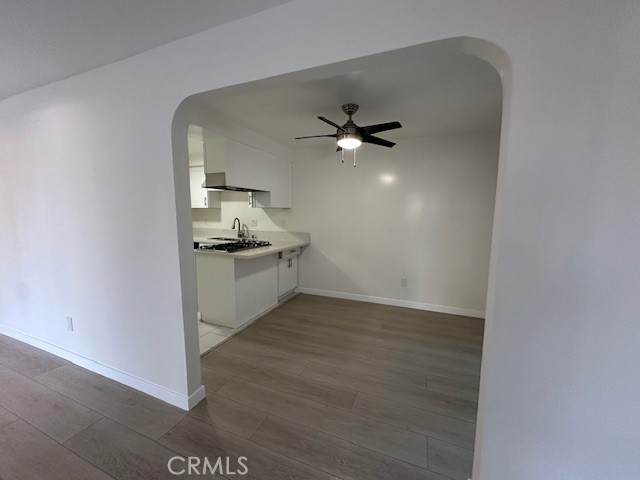 Detail Gallery Image 3 of 30 For 17061 Grove Cir a,  Huntington Beach,  CA 92647 - 3 Beds | 2 Baths