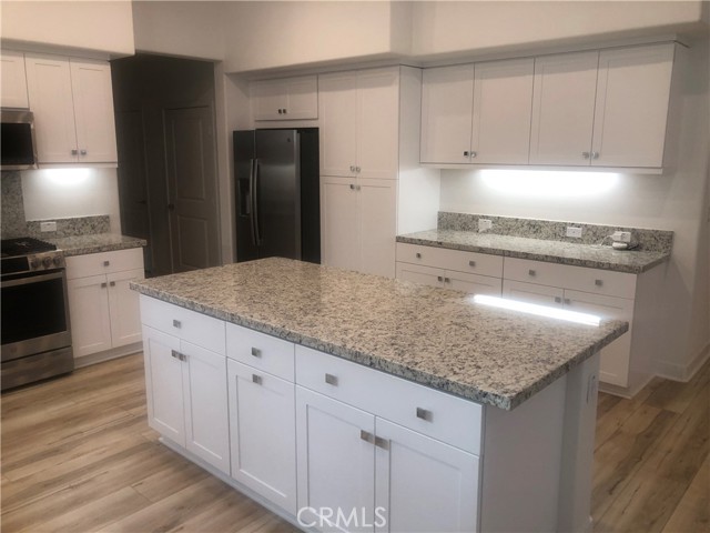 1899 S Union Street, Anaheim CA: https://media.crmls.org/medias/3971dcfa-9ee4-44db-bd1e-e4436e746aa4.jpg