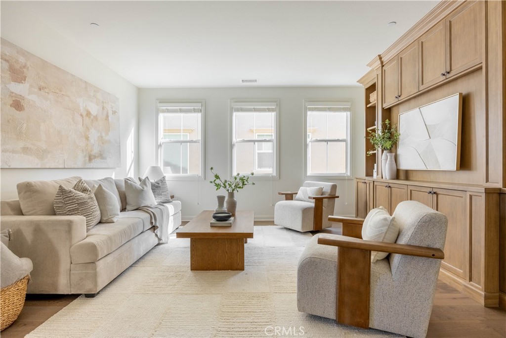 MLS #OC25131241 image #34