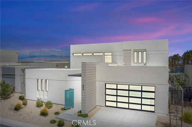 Detail Gallery Image 1 of 32 For 592 Palladium Bld, Palm Springs,  CA 92262 - 3 Beds | 3/1 Baths