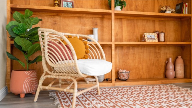 57966 El Dorado Drive, Yucca Valley CA: https://media.crmls.org/medias/39729022-7453-4af9-a678-4af8b2ea06d2.jpg