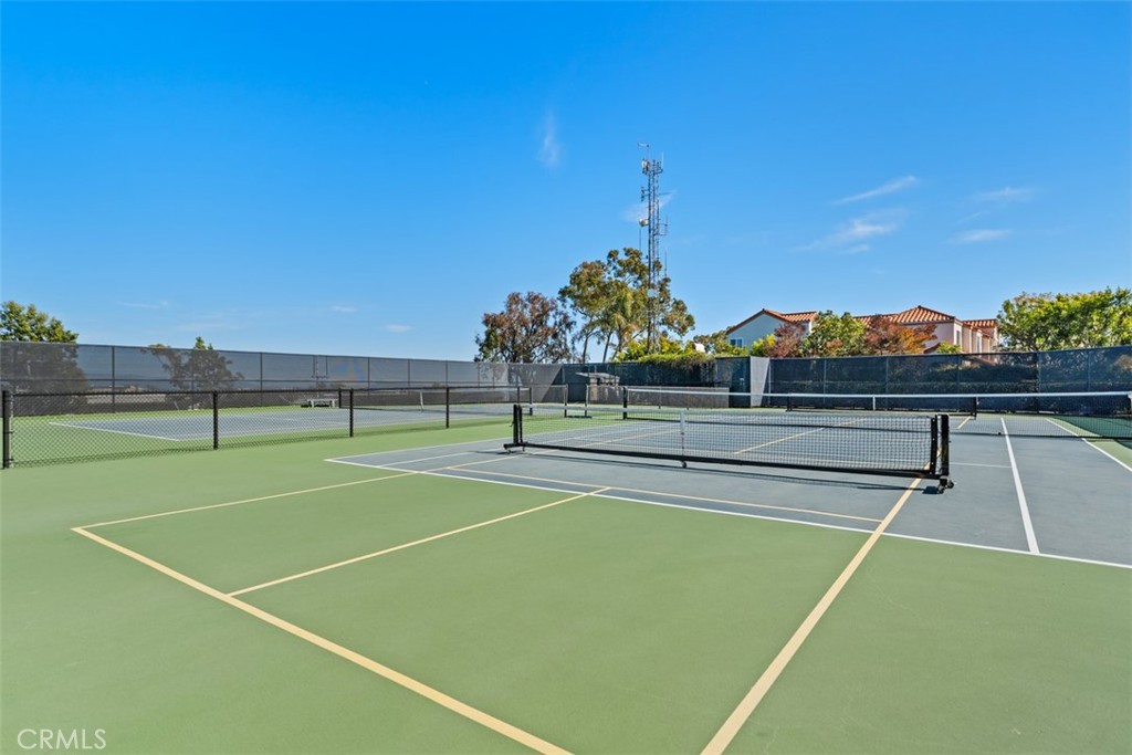 MLS #OC25259216 image #41