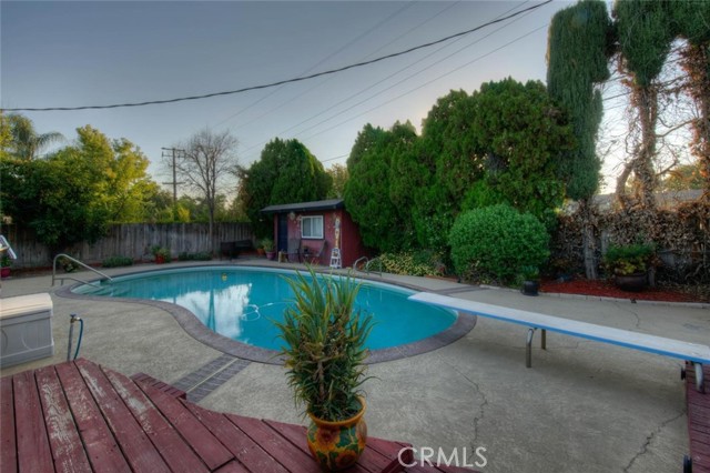 918 S Sunnyside Avenue, Fresno CA: https://media.crmls.org/medias/397319c7-2002-4a50-8cbc-06c5d0cba069.jpg