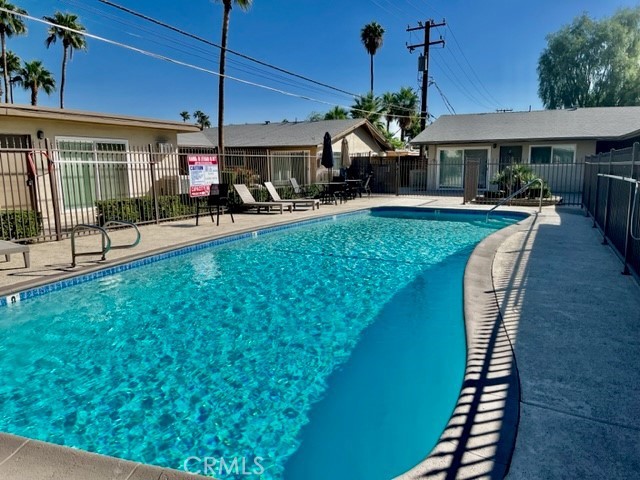 Image 1 of 12 For 686 Cottonwood Road 10