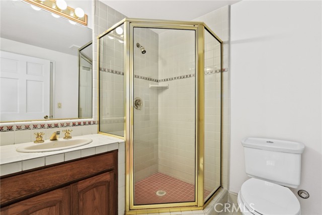 Detail Gallery Image 20 of 47 For 9658 Wheatland Ave, Sunland,  CA 91040 - 4 Beds | 4 Baths