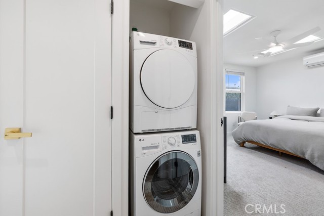 Detail Gallery Image 28 of 75 For 236 Camellia Ln, Costa Mesa,  CA 92627 - 5 Beds | 3 Baths