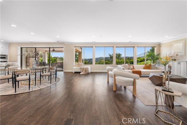 16389 Viewcrest Road, Chino Hills CA: https://media.crmls.org/medias/3973f22e-156e-4a14-bcac-9cc4c380e2f1.jpg