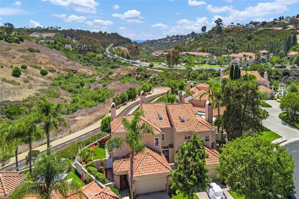 39742179 F716 4df7 A162 26f072f4546b