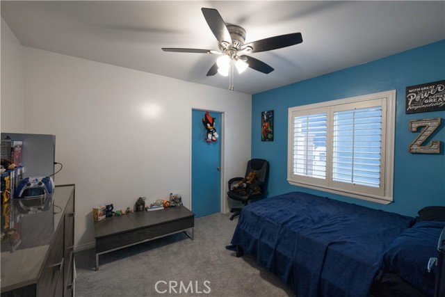 Detail Gallery Image 10 of 20 For 6103 Michelson St, Lakewood,  CA 90713 - 6 Beds | 4 Baths
