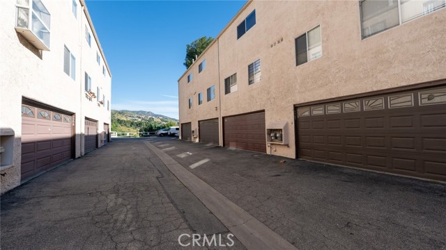 Detail Gallery Image 34 of 34 For 7757 via Rosa Maria, Burbank,  CA 91504 - 2 Beds | 3 Baths