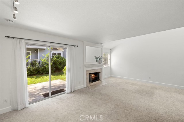 Detail Gallery Image 9 of 22 For 407 San Nicholas Ct, Laguna Beach,  CA 92651 - 2 Beds | 2/1 Baths