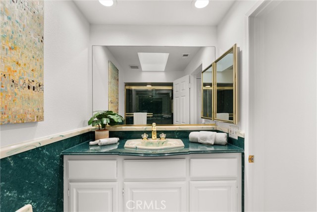 5552 Via Dos Cerros, Riverside CA: https://media.crmls.org/medias/39753c3c-eb38-4da4-9dc5-54f34260bccd.jpg