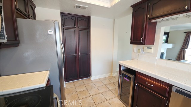 Detail Gallery Image 21 of 31 For 2352 Paseo Circulo, Tustin,  CA 92782 - 2 Beds | 2 Baths