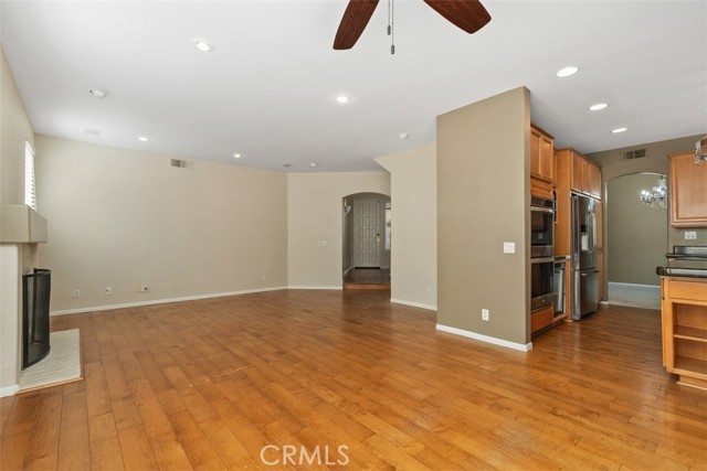 Detail Gallery Image 15 of 41 For 14 Lawnridge, Rancho Santa Margarita,  CA 92679 - 3 Beds | 2/1 Baths