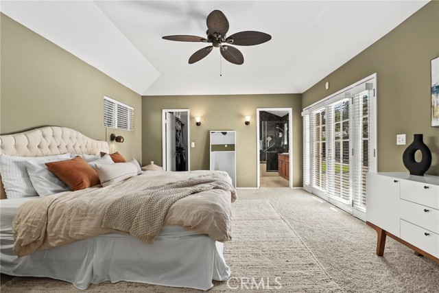 1870 N Arroyo Boulevard, Pasadena CA: https://media.crmls.org/medias/397555b2-e0a6-4c18-993d-b708d431e70f.jpg