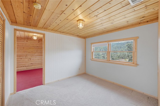 Detail Gallery Image 26 of 36 For 33052 Donner, Running Springs,  CA 92382 - 4 Beds | 2 Baths