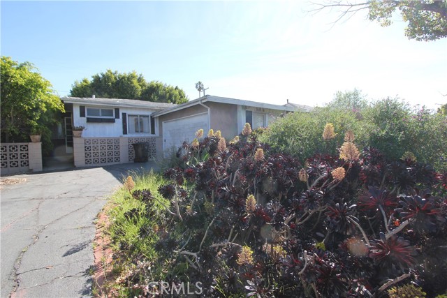 Detail Gallery Image 2 of 16 For 3360 Halderman, Los Angeles,  CA 90066 - 3 Beds | 2 Baths