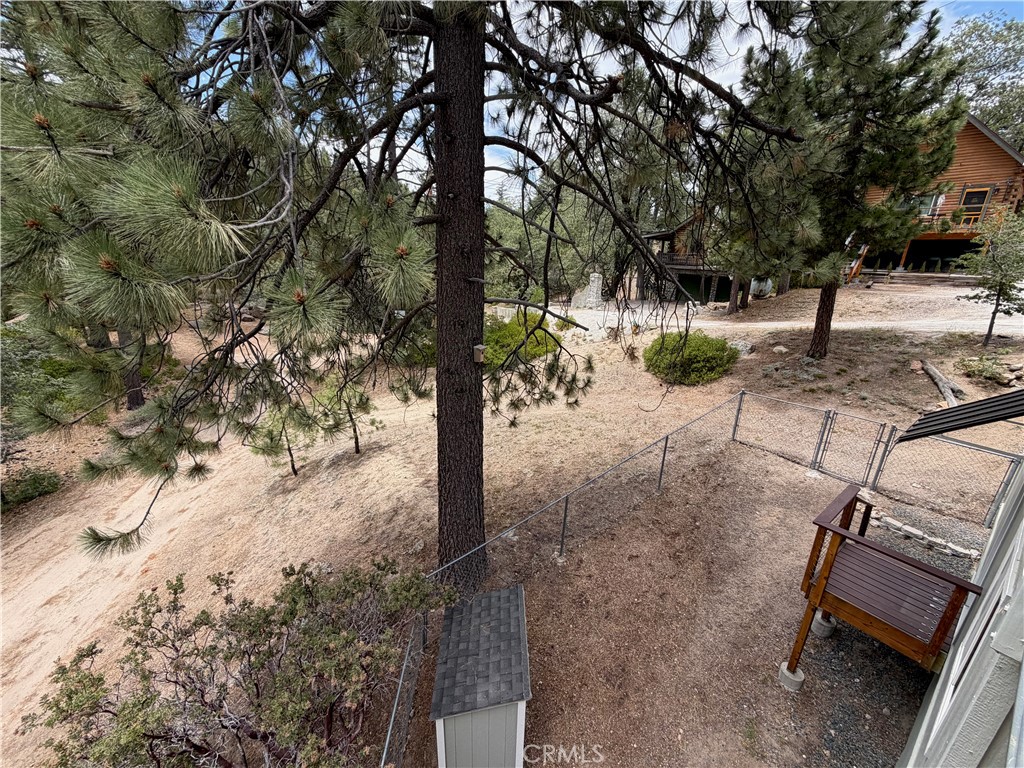 https://media.crmls.org/medias/397717d7-fba1-4ba2-92c9-3cdad55d5535.jpg?preset=X-Large
