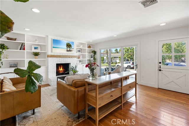 316 Claremont photo 19