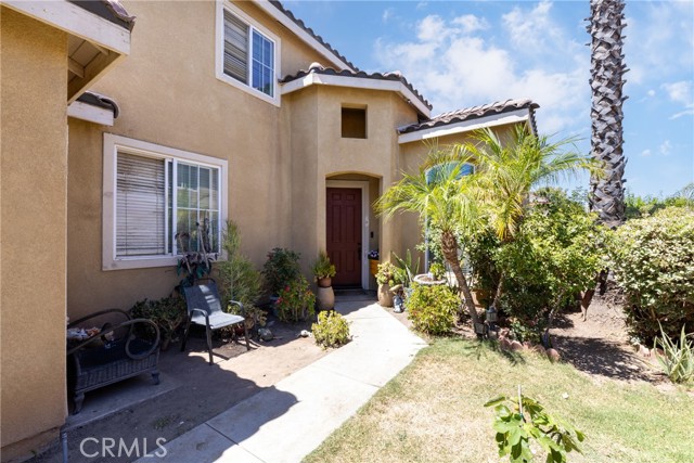 Detail Gallery Image 4 of 35 For 32927 Sandal Wood Ln, Lake Elsinore,  CA 92530 - 3 Beds | 2/1 Baths