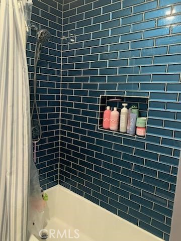 16994 Molino Drive, Victorville CA: https://media.crmls.org/medias/39781036-da12-4b2d-aa17-a33545d5bc07.jpg