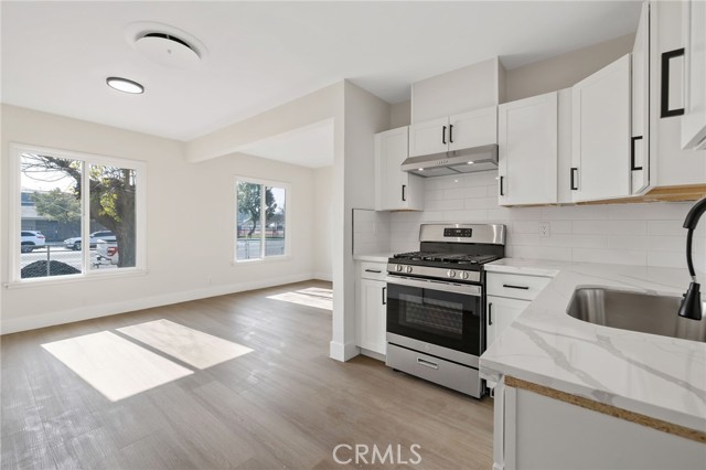 Detail Gallery Image 15 of 28 For 412 E Fairview Rd, Bakersfield,  CA 93307 - 2 Beds | 1 Baths