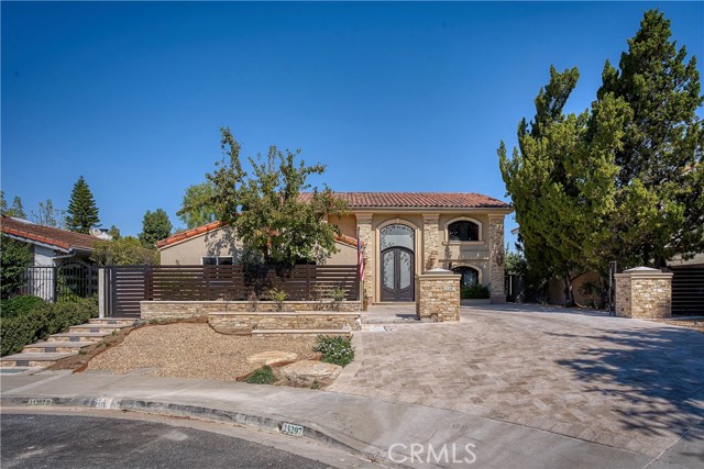 Detail Gallery Image 2 of 38 For 23207 Park Esperanza, Calabasas,  CA 91302 - 5 Beds | 4/1 Baths