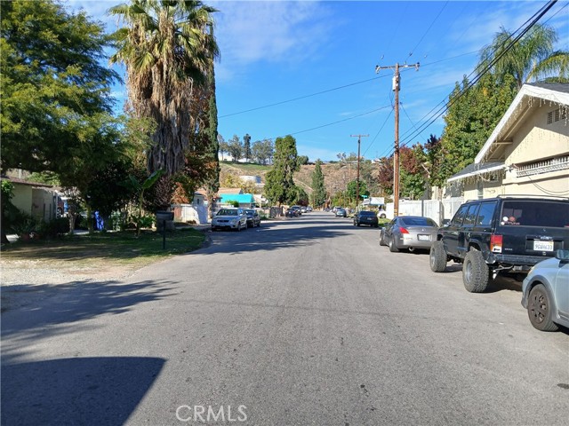 Detail Gallery Image 6 of 6 For 1695 Conejo, San Bernardino,  CA 92404 - 3 Beds | 2 Baths