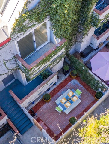 2 Bed Home for Sale in Studio City, California