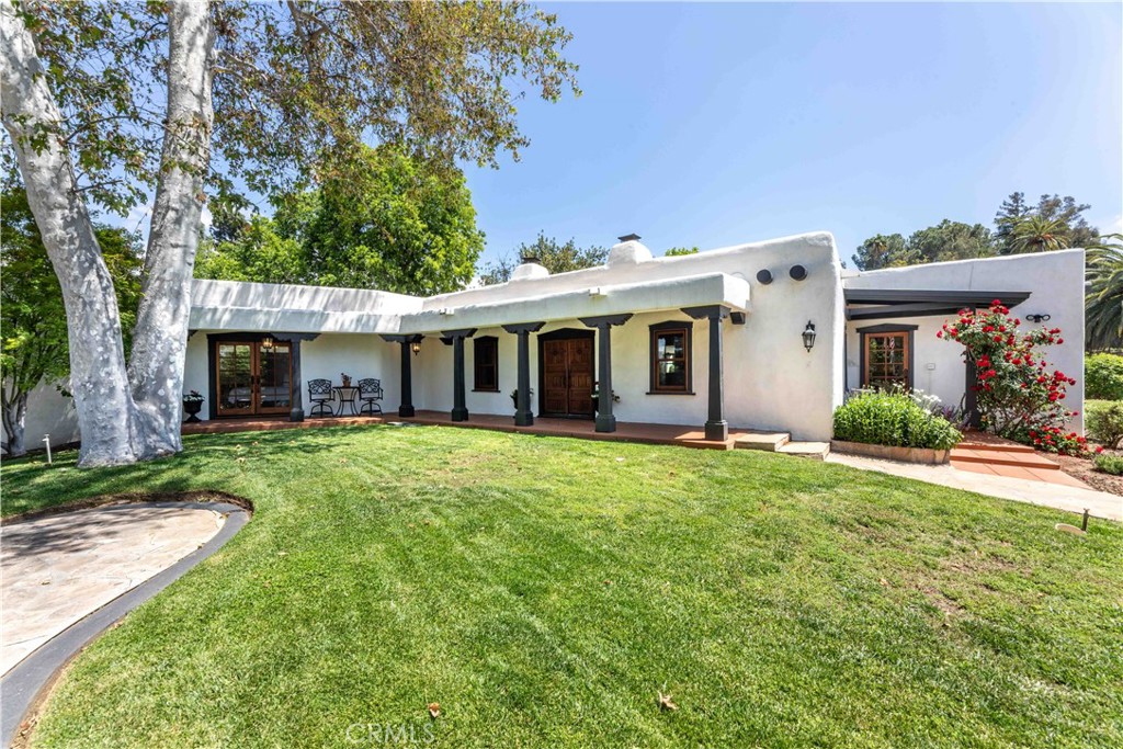 1615 Halsey Street