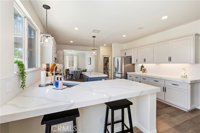 8581 Camino Limon Road, Corona CA: https://media.crmls.org/medias/397a4b8b-c360-46d9-b9de-1616d6a17728.jpg